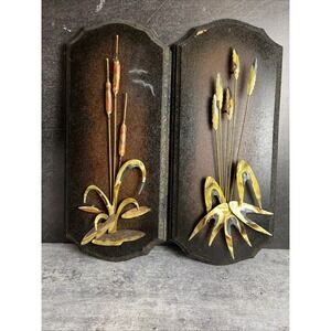 VTG 1970s Brass & Wood Plaque Pair Hanging Wall Art Cattails Cat Tails Decor
